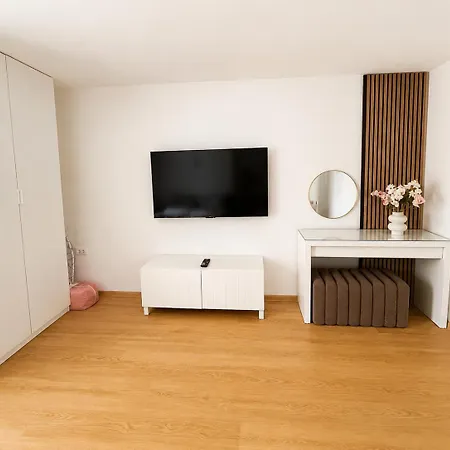 Lan Urban With Prime Location And Parking Апартаменты Любляна