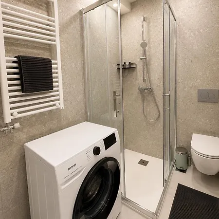 Lan Urban With Prime Location And Parking Апартаменты